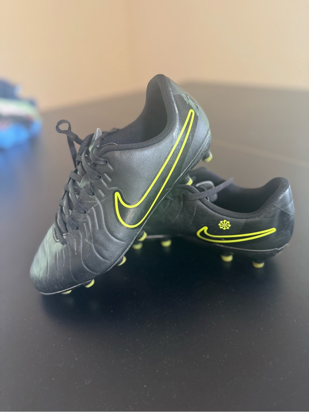 Nike Kids Black with Volt Accent Soccer Cleats